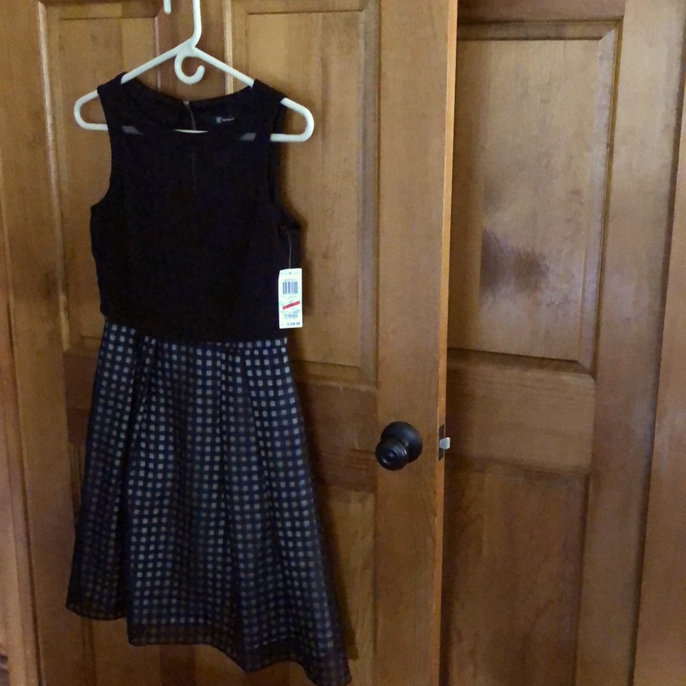 INC International Concepts formal/party dress. NWT. Size 8. Black and white.